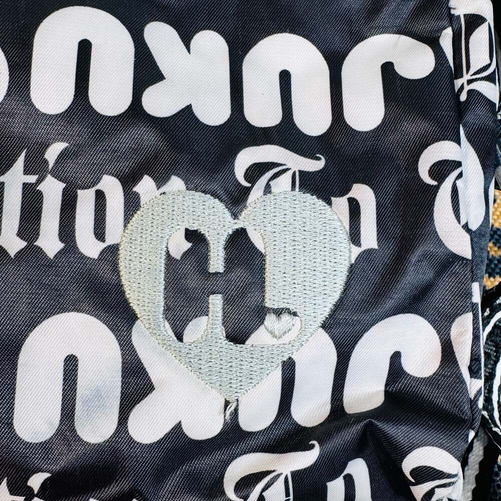 Vintage Harajuku Lovers Fatal Attraction To Cuteness Crossbody Messenger Bag - Picture 4 of 9